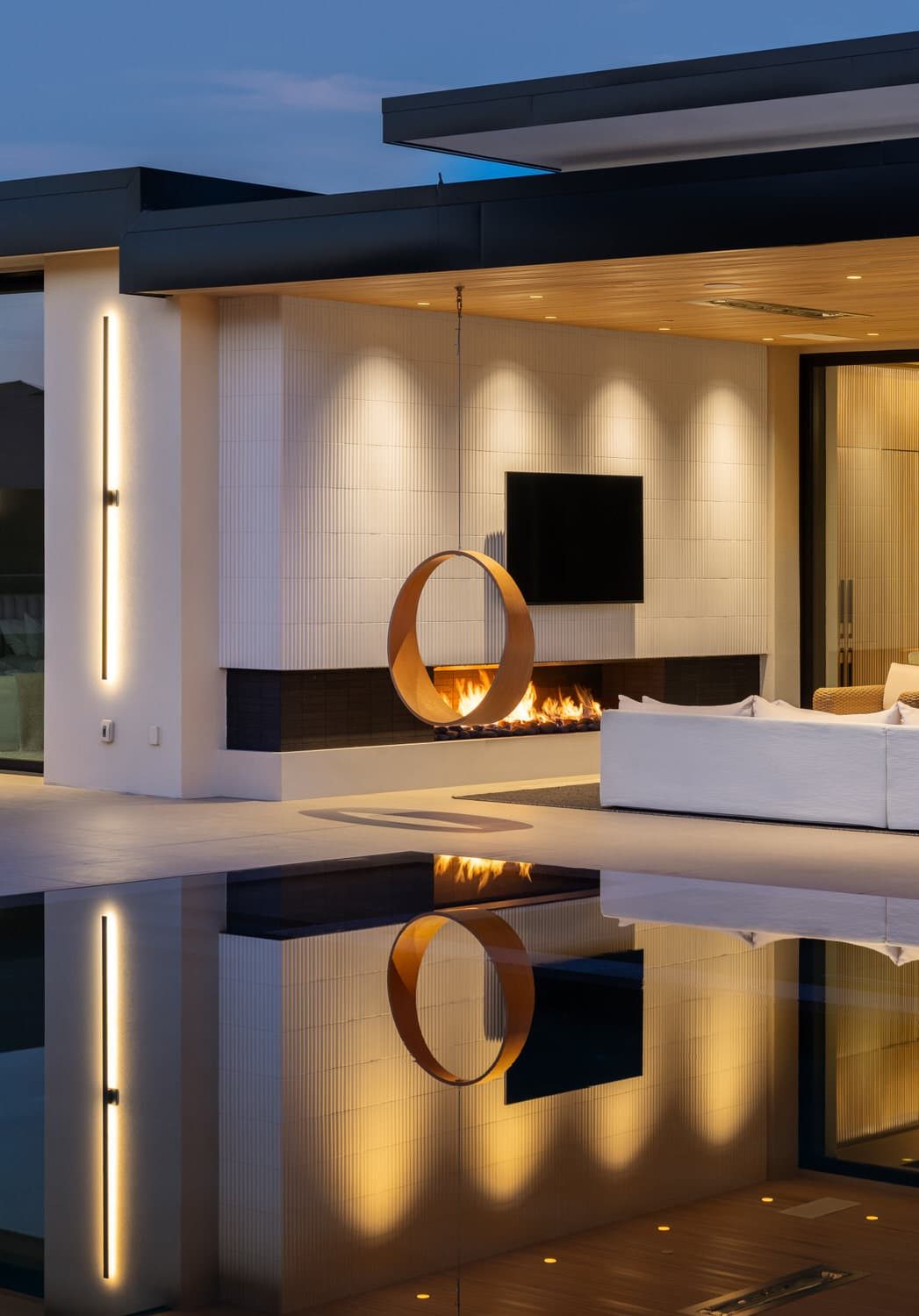 Ianello — fire lounge