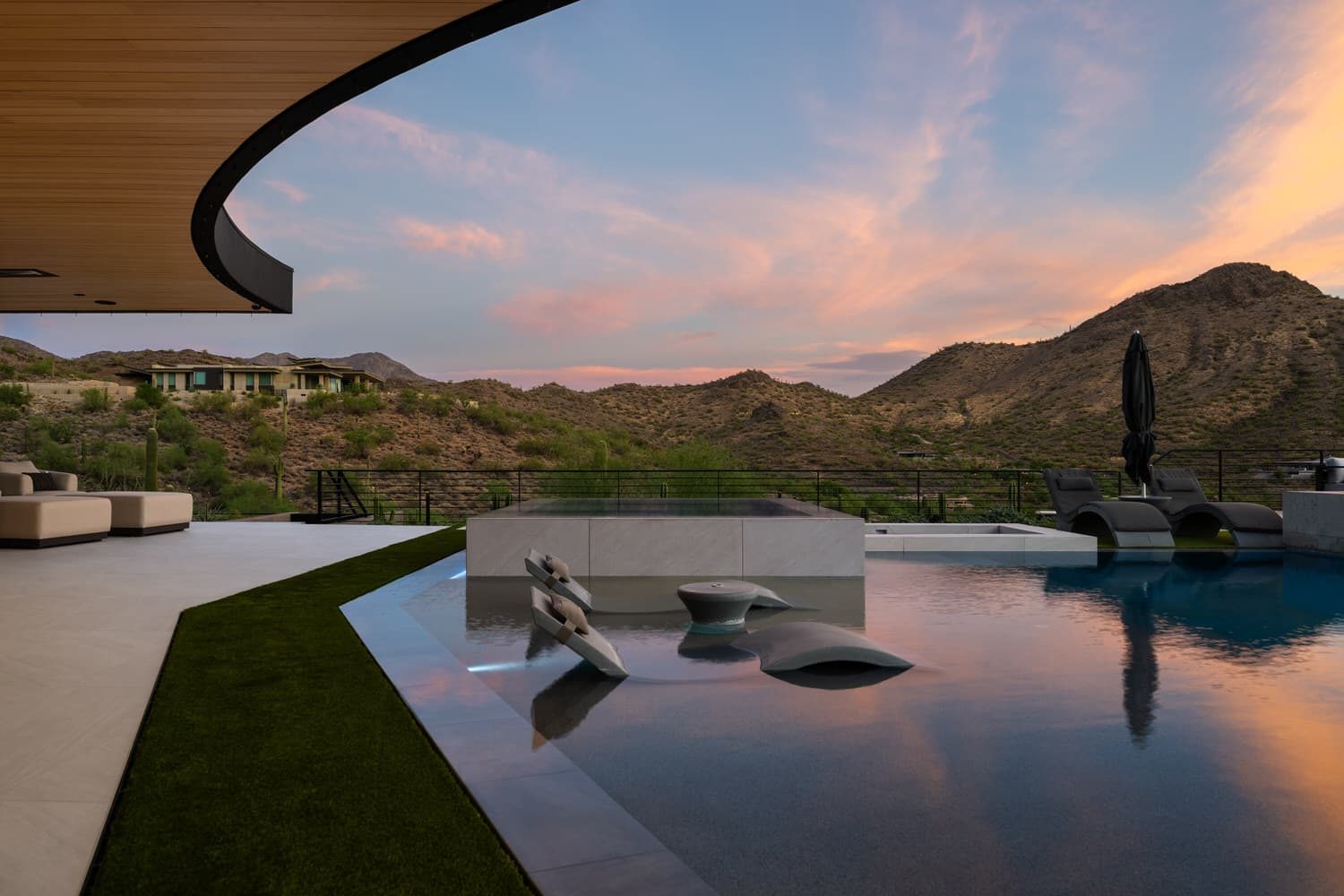Custom Spas