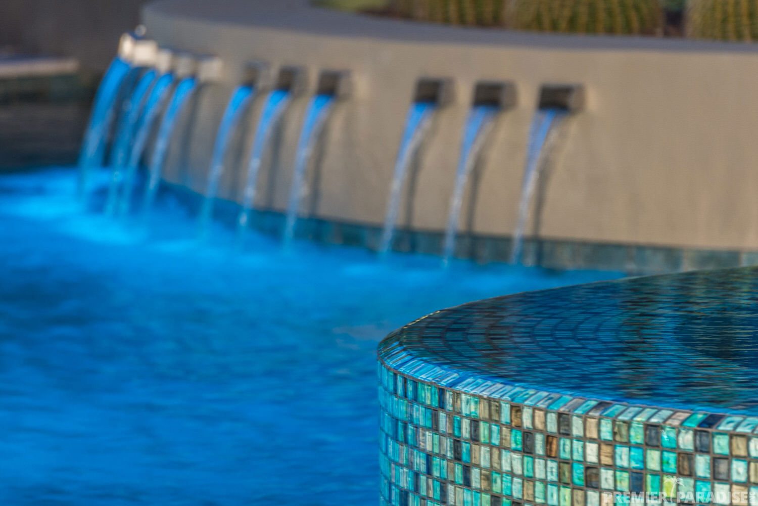 Glass Tile &amp; Mosaic Spas